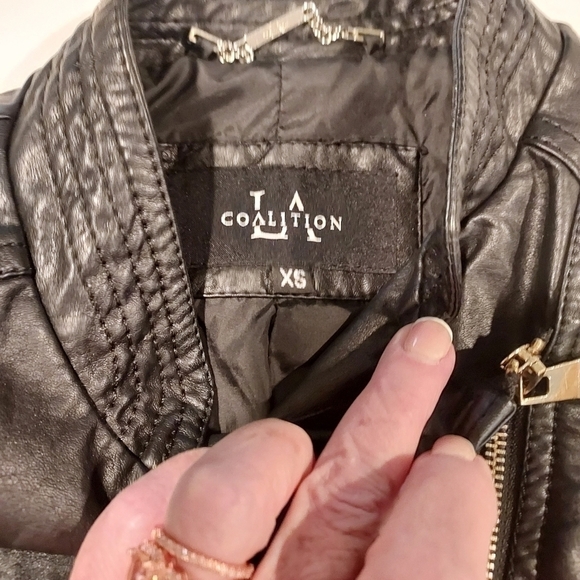 LA Collection black vegan leather motor trendy jacket sz XS - Picture 4 of 12